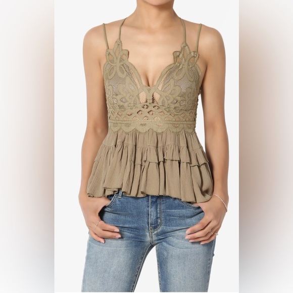 Chelsea & Violet Tops - Chelsea & Violet Adella Crochet Lace Ruffle Peplum Cami Green Size S